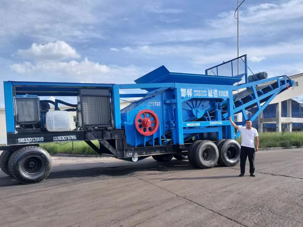 1000型磕破王粉碎機(jī) 1000型磕破王粉碎機(jī)